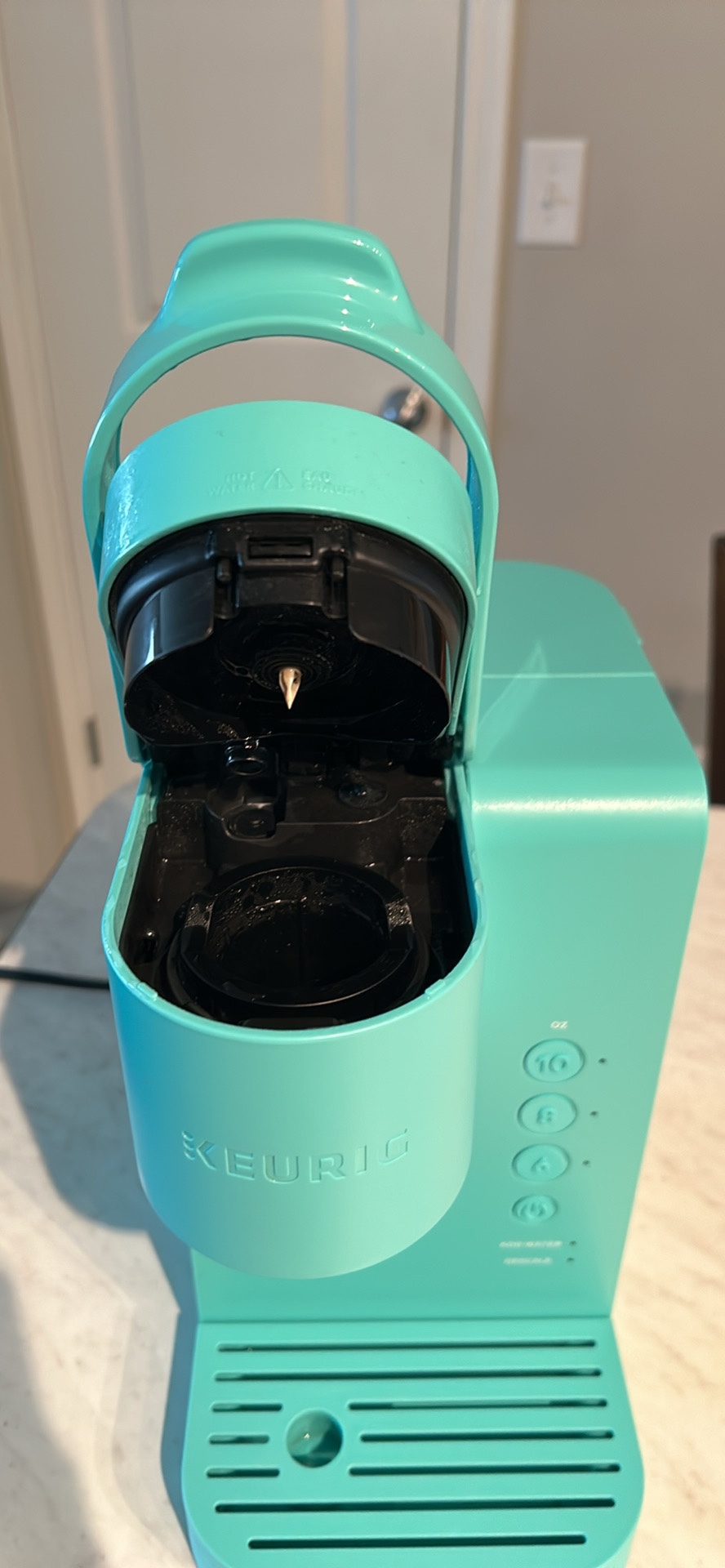 Keurig K-Express Essentials Single Serve Coffee Maker - photo 2