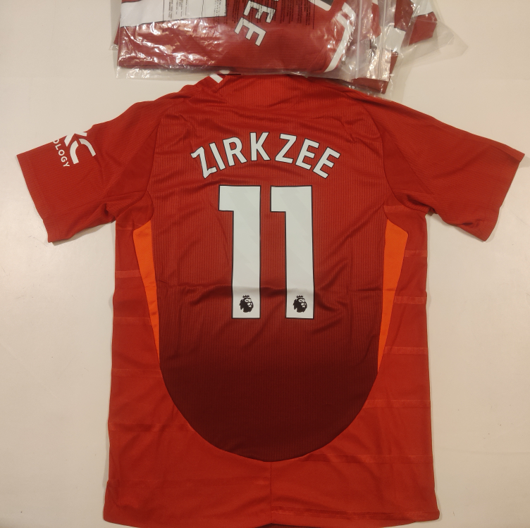 Manchester United Jersey - photo 3