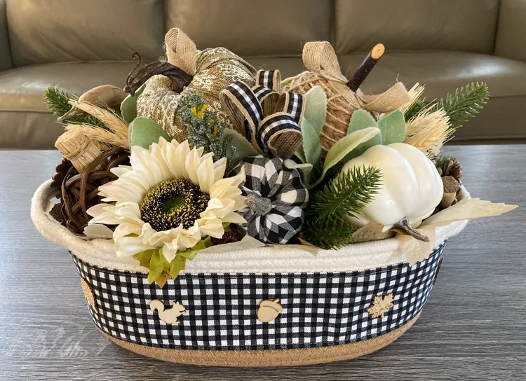Now Reduced! Fall table centrepiece. Stouffville pickup thumbnail