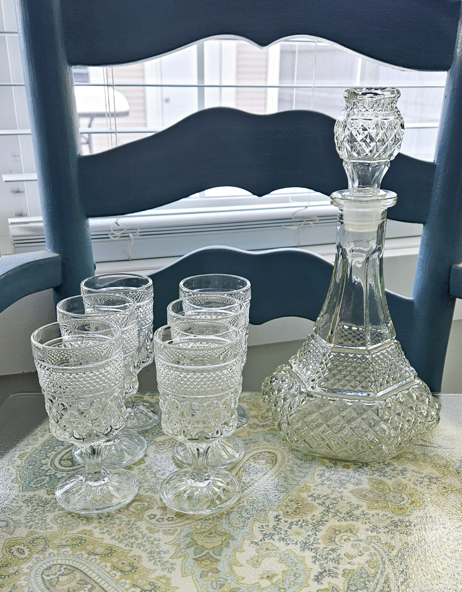 Vintage Anchor Hawking decanter and goblets
