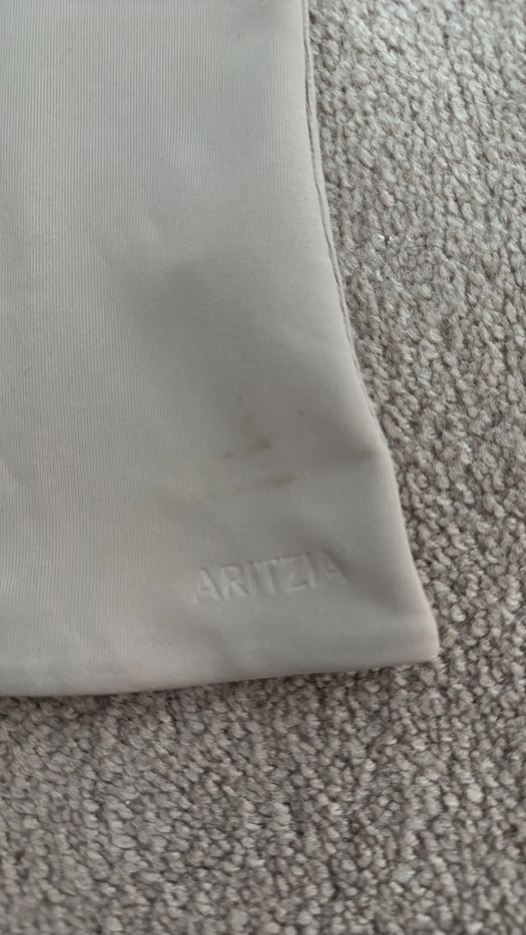 Aritzia | Contour Tee Crew Neck image indicator(6)