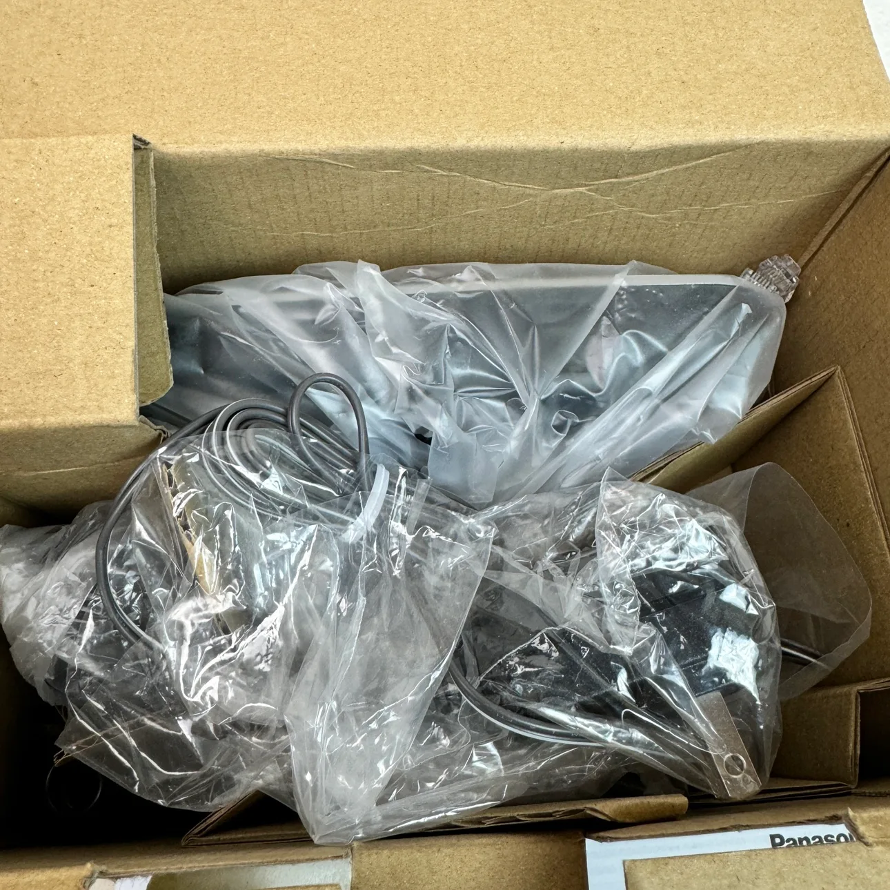 Panasonic KX-TG870C Corded & Cordless Phone image indicator(6)