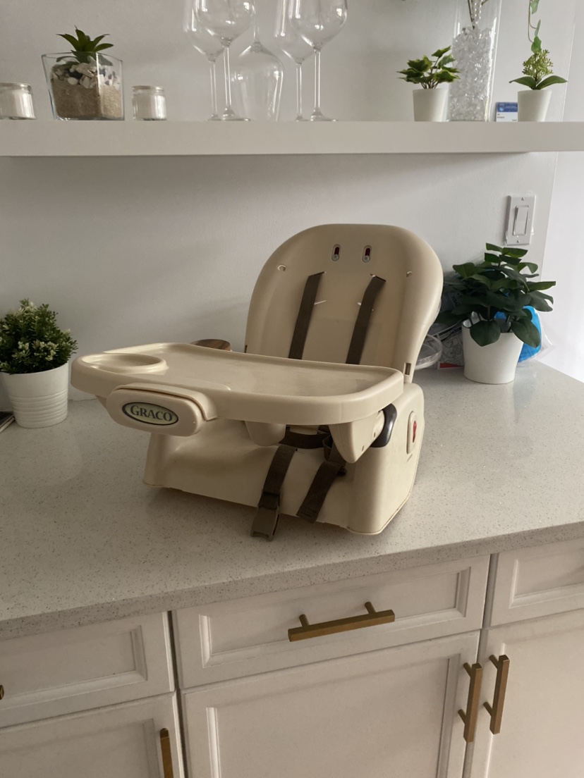 Graco Highchair - photo 2