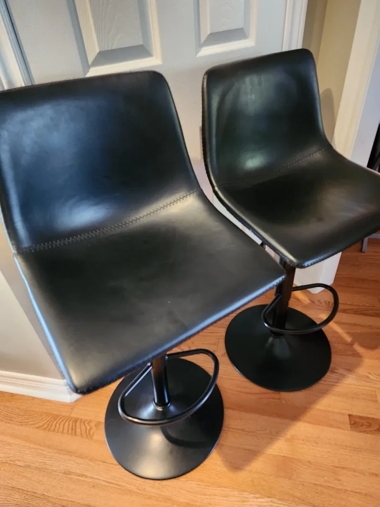 Black Bar Stools x2 image indicator(2)