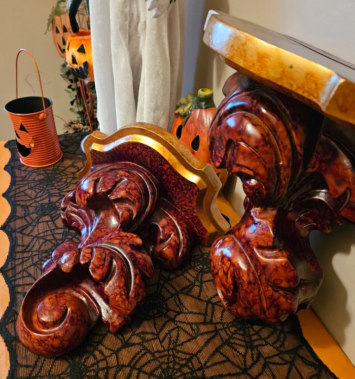 Vintage Wall Mount Sconce Shelves/Wall Corbels image indicator(9)