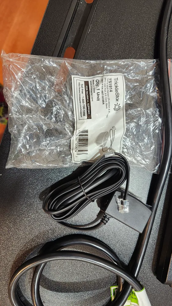 TrickleStar 7 AV Advanced PowerStrip+ image indicator(9)