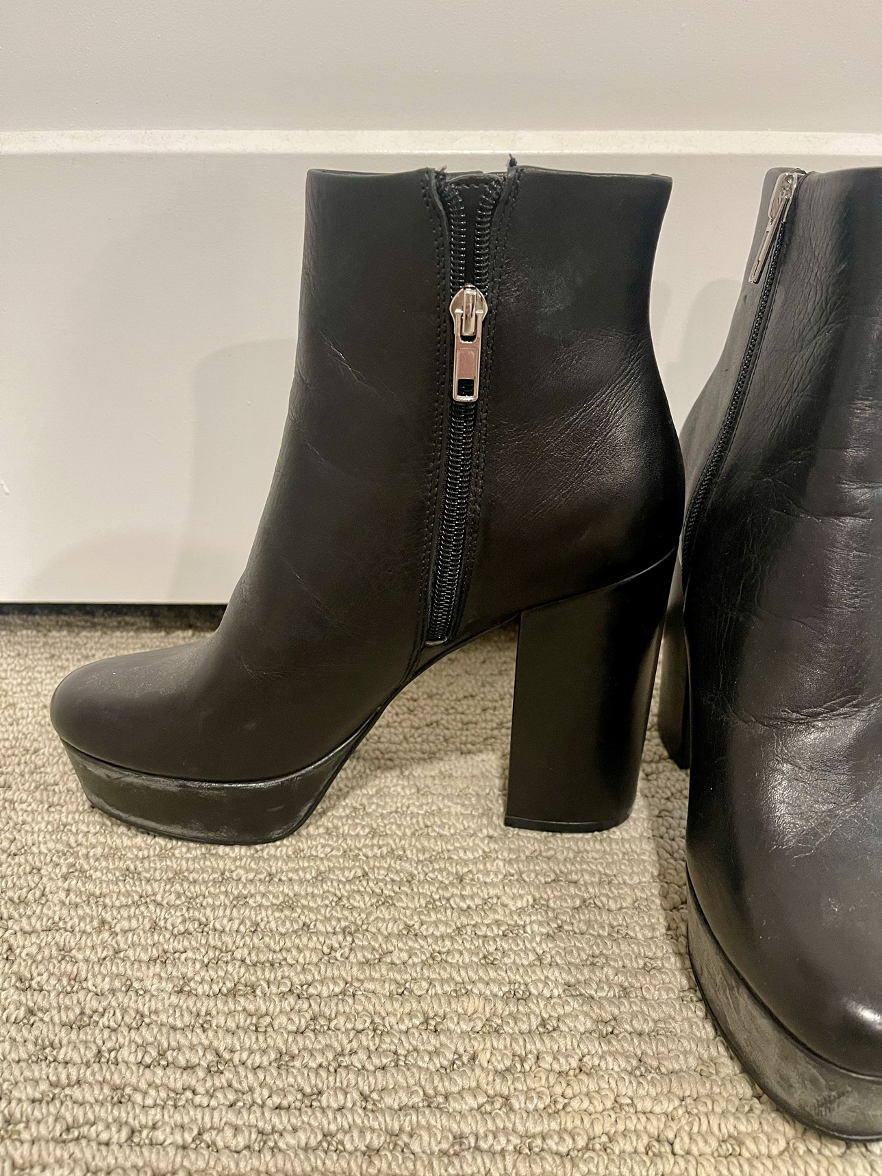 Steve Madden leather boots
