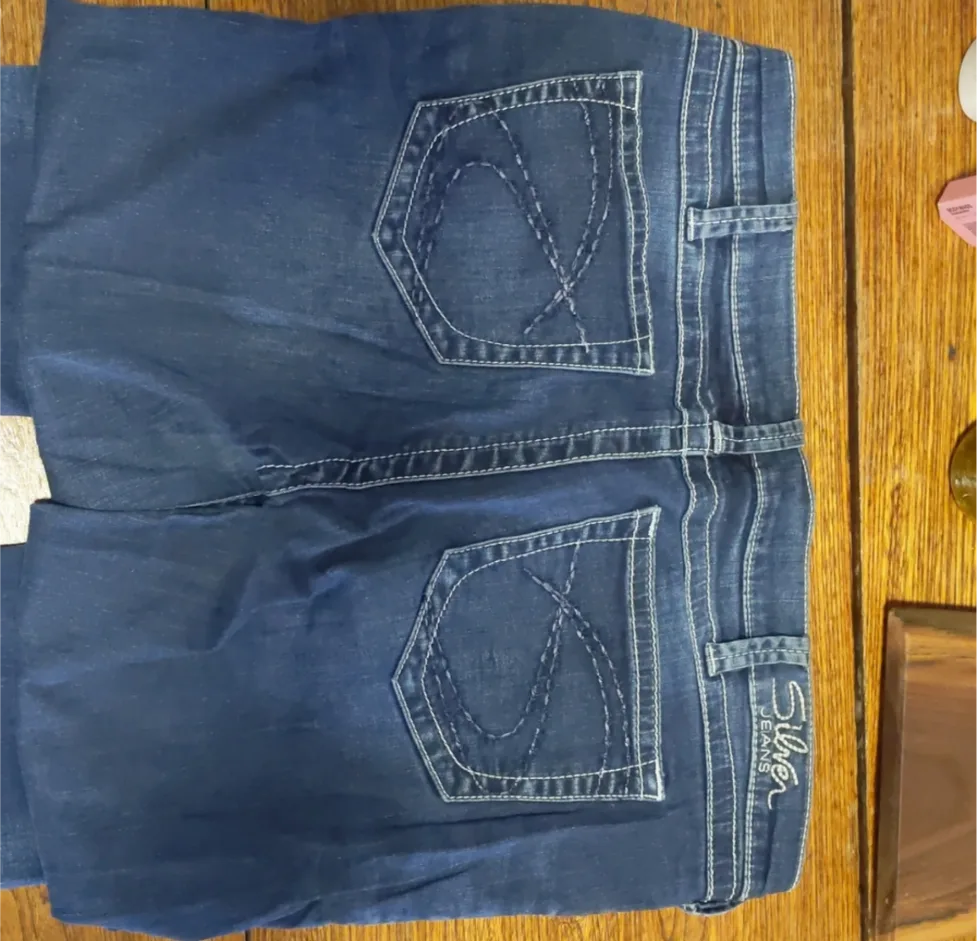 Silver Pixie Skinny Jeans image indicator(3)