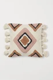 (2 Pack) H&M Tufted Cushion Covers image indicator(2)