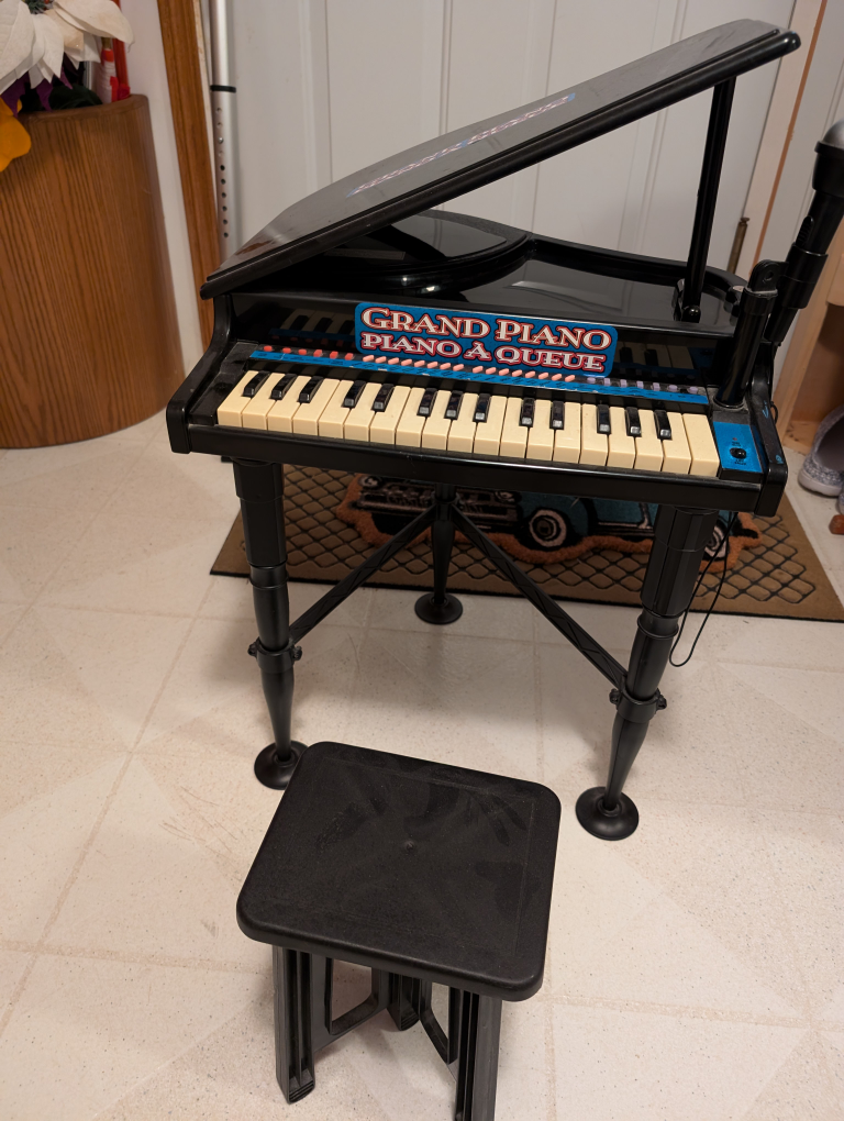 Kids GRAND PIANO