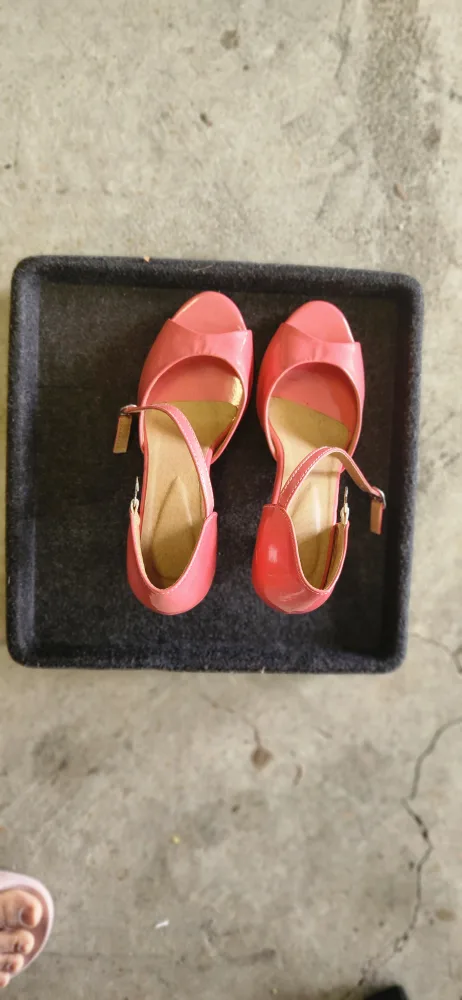 very nice heel sandles image indicator(3)