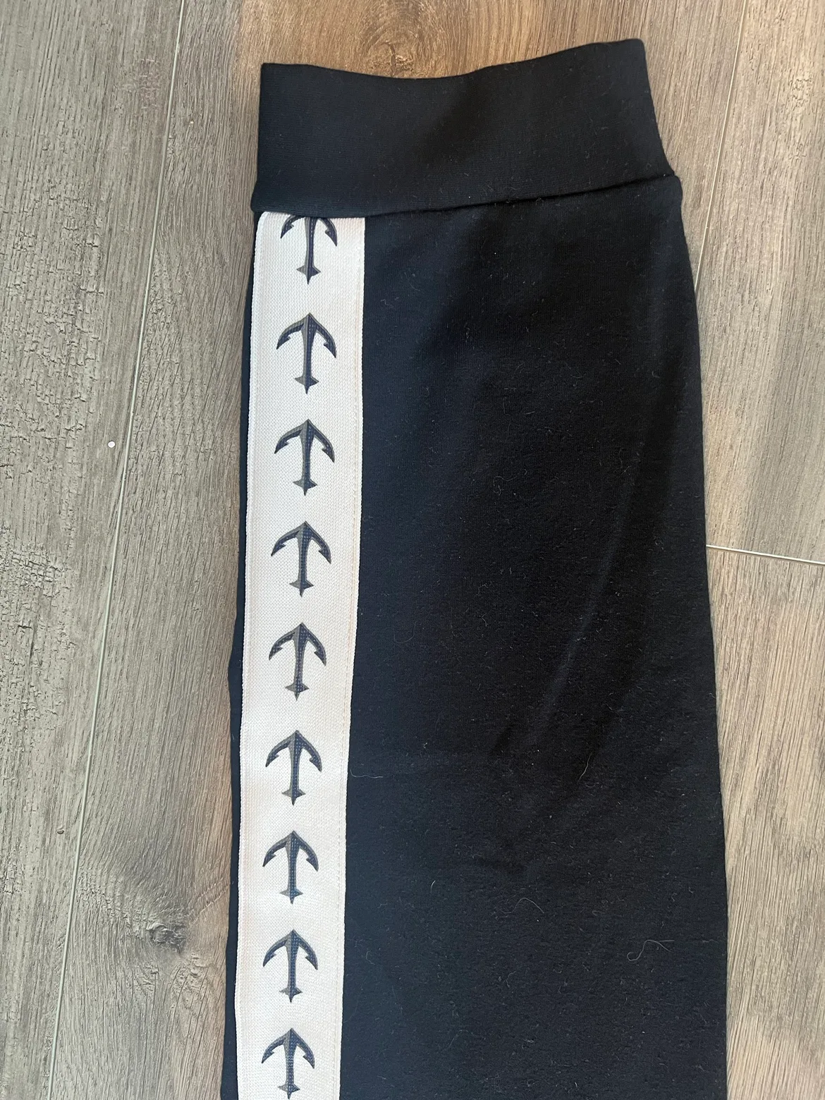 Seattle Kraken Men's Medium Black Sweatpants image indicator(6)