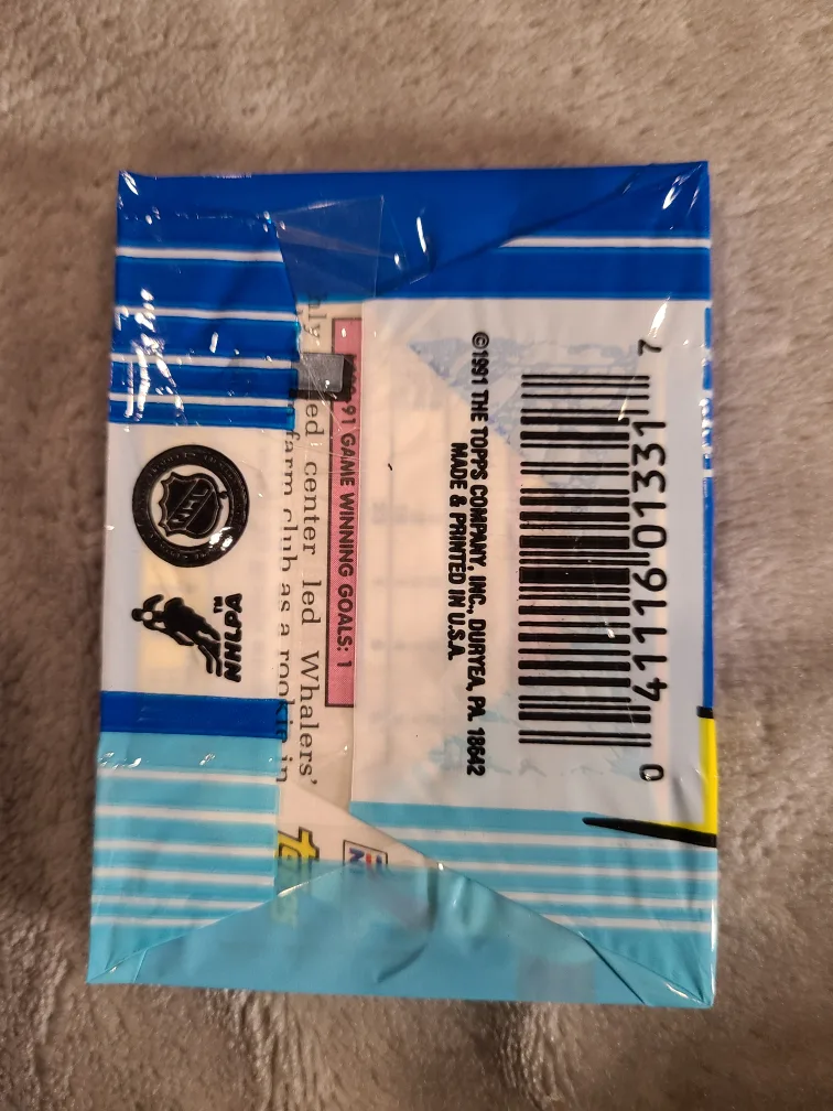 1991 Topps Hockey Pack image indicator(2)