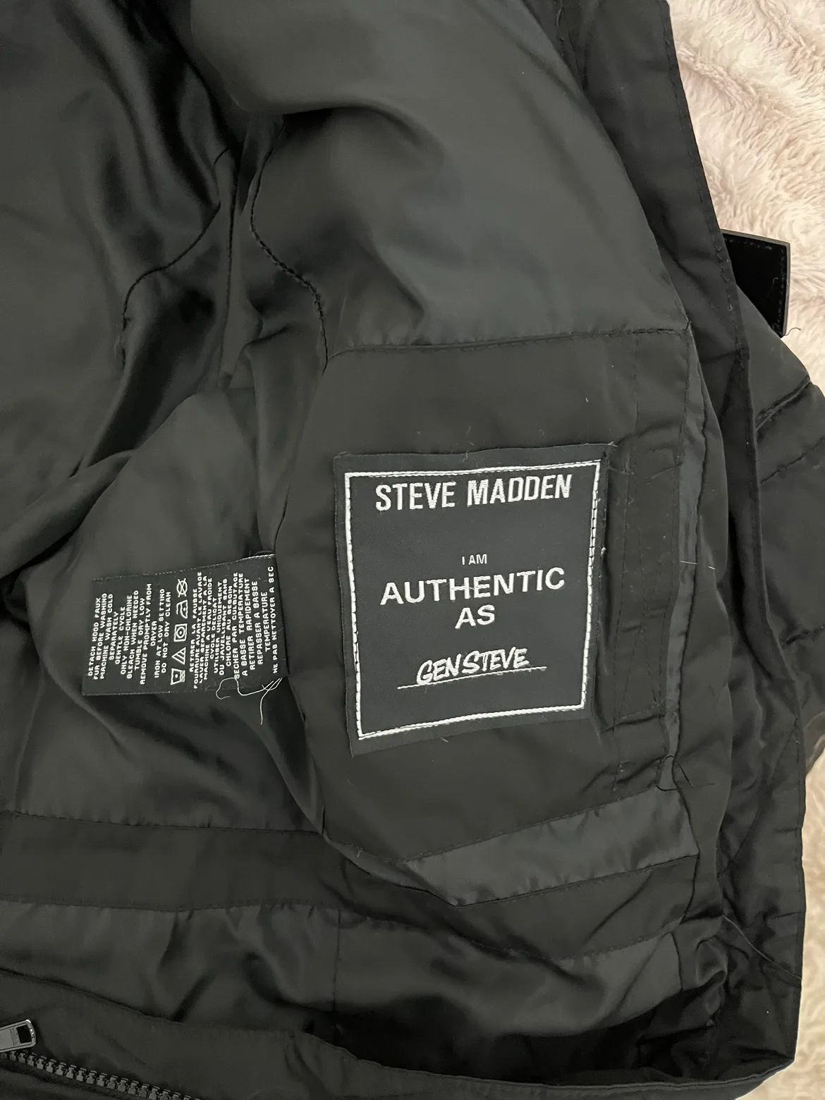 Steve Madden Black coat image indicator(5)