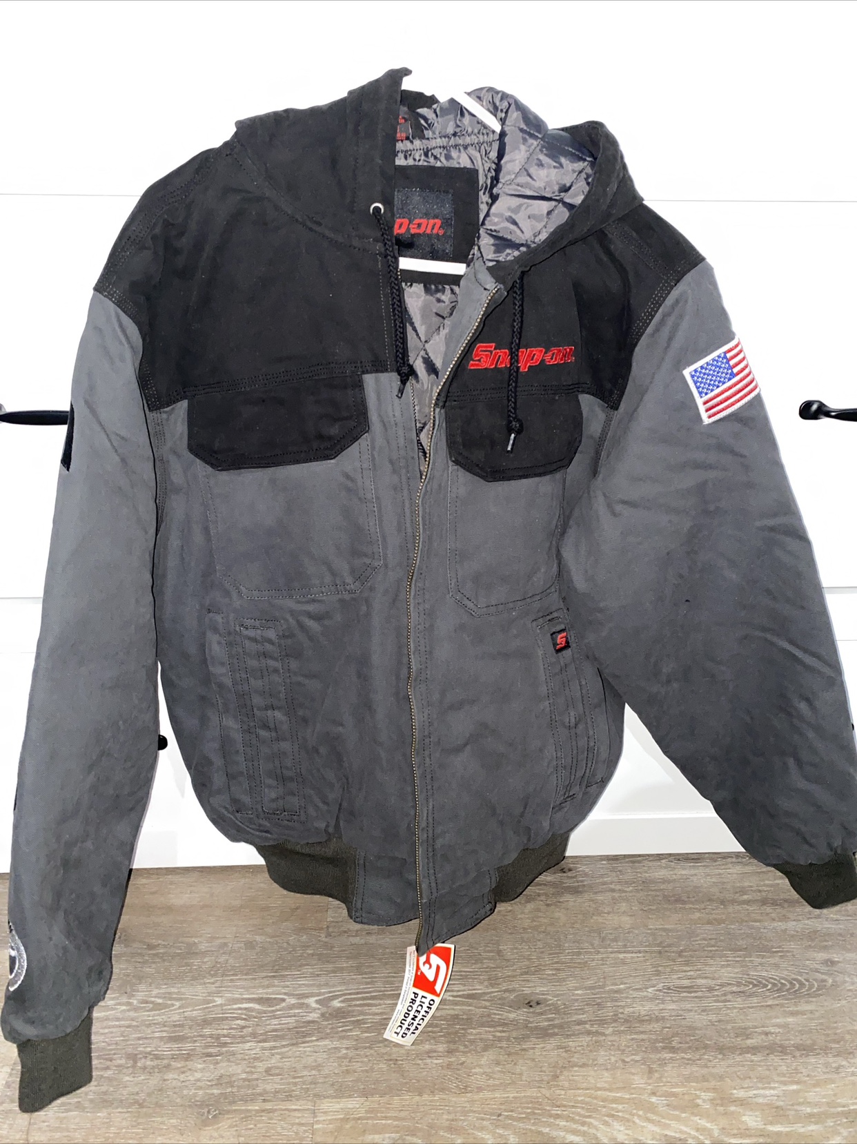 Snap-on Hooded Jacket size S