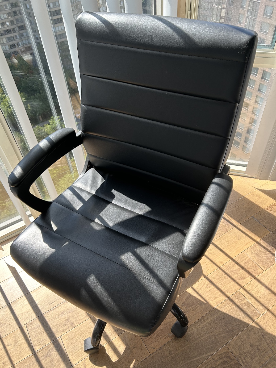 Office Chair - photo 3