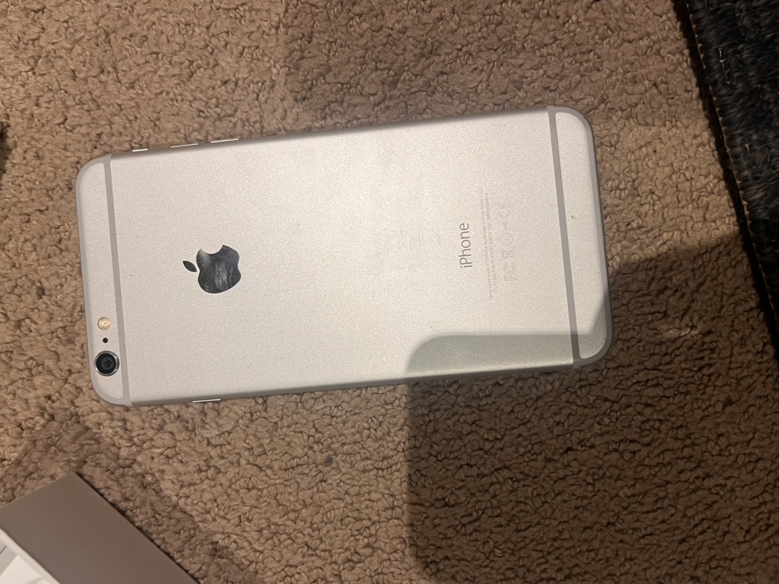 iPhone 6s Plus, Silver and white Mint conditon, All original - photo 4