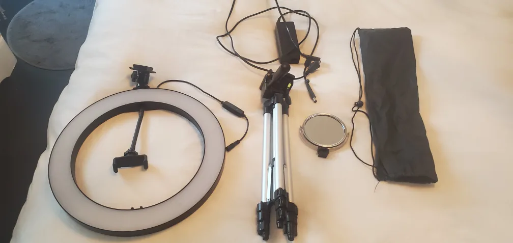 Phot-R Ring Light with Tripod & Accessories image indicator(3)