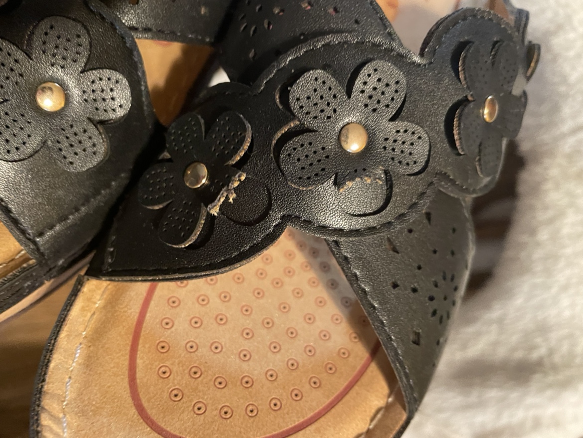 #freecycle Black Floral Sandals - photo 2