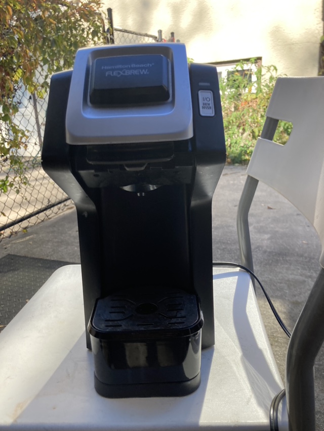 Hamilton Beach FlexBrew Coffee Maker - photo 3