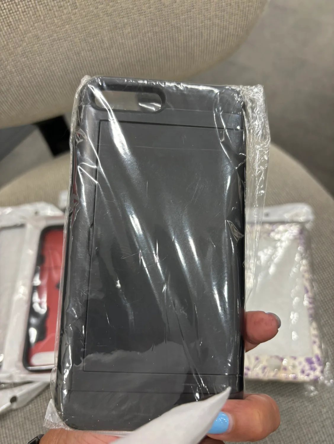 iPhone 7 Plus/8 Plus Cases image indicator(2)