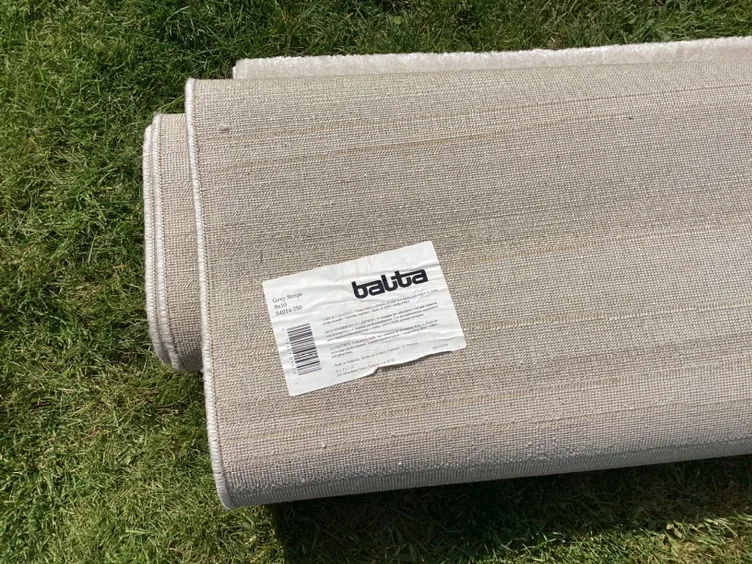 Grey striped Rug image indicator(2)