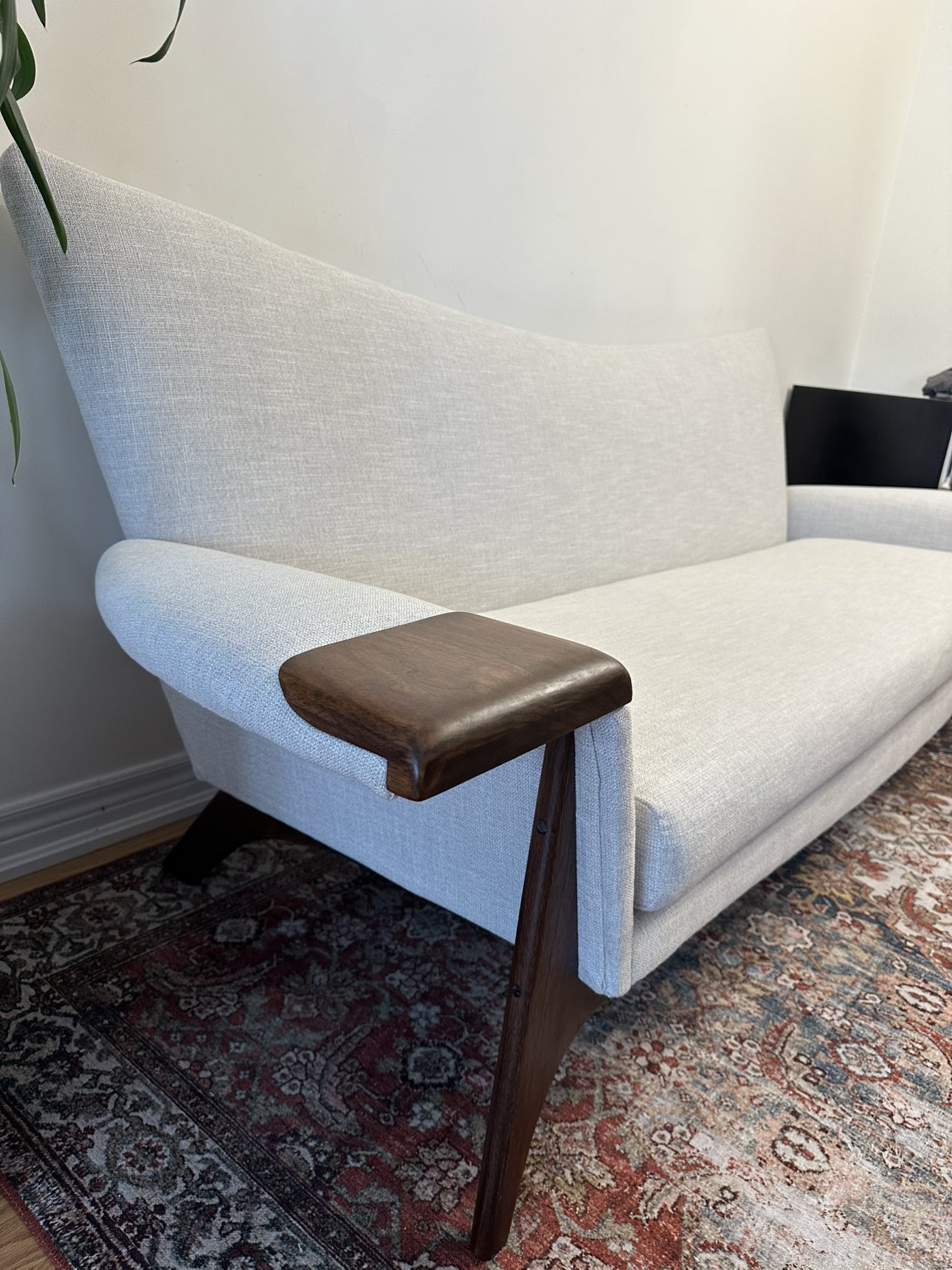 Mid century atomic style couch - photo 4