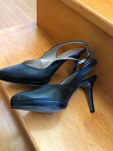 Tahari Navy Slingback Heels image indicator(4)