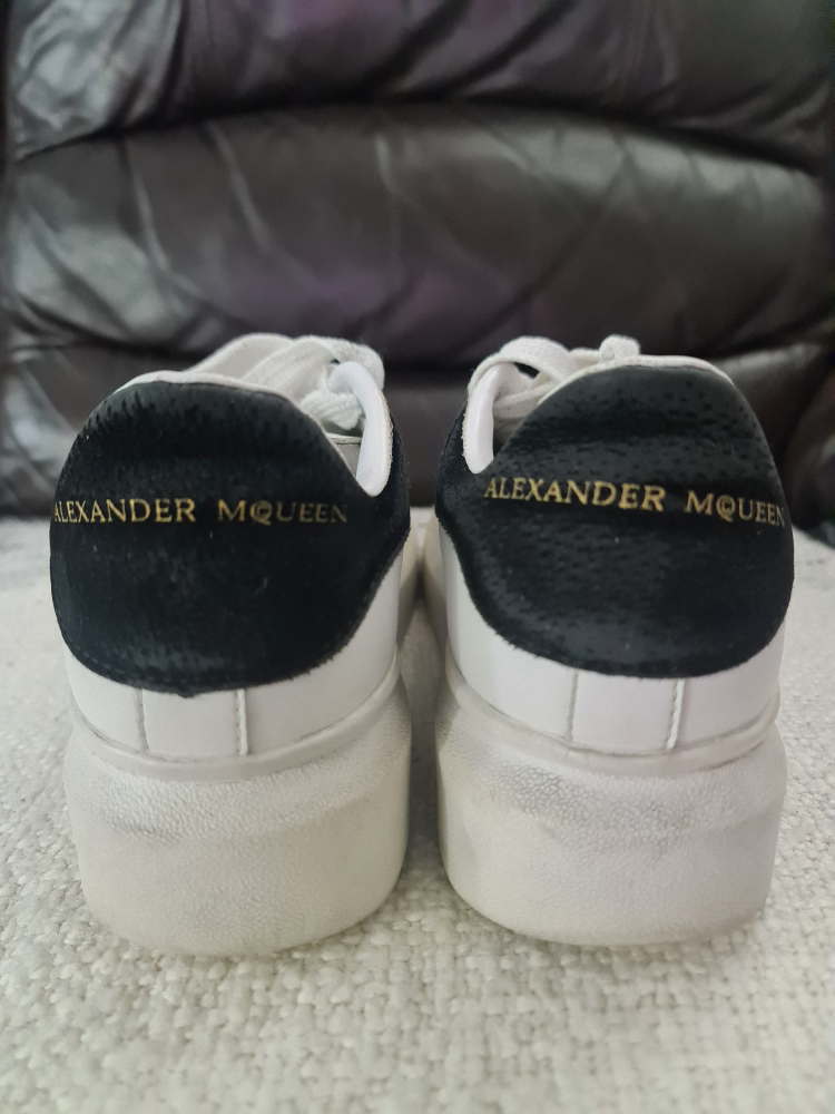 Alexander Mcqueen - photo 2