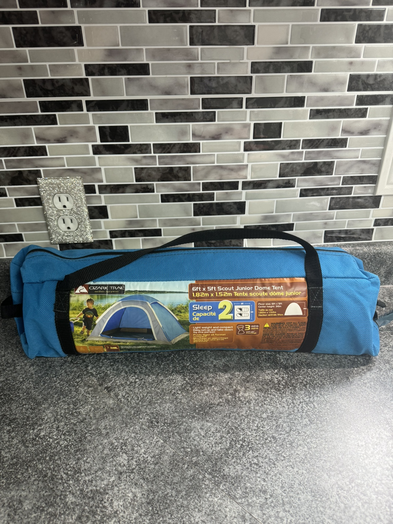 Camping tent