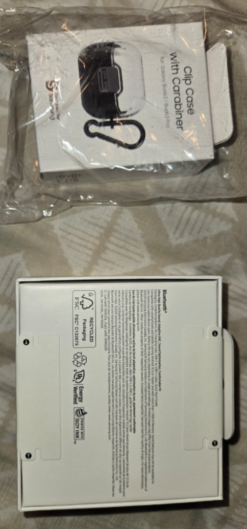 Samsung Galaxy Buds 3 with Case - photo 2