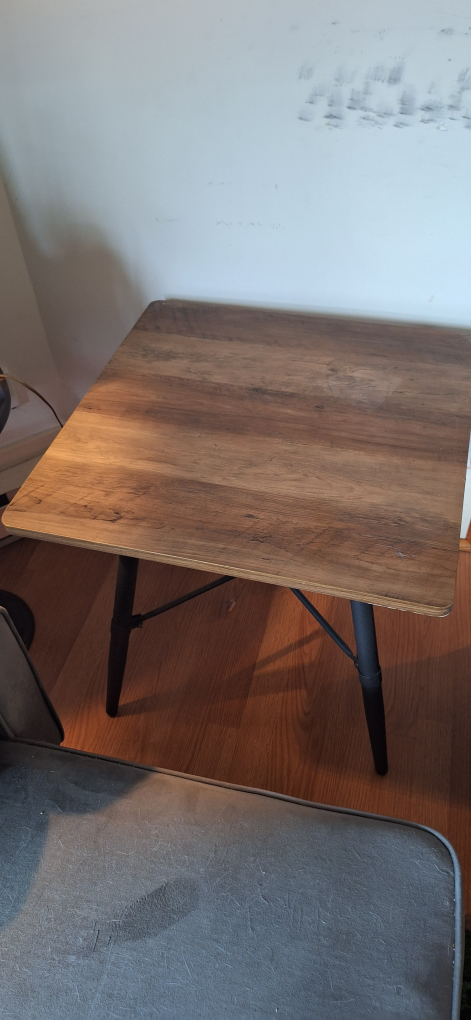 Small square end table - photo 2