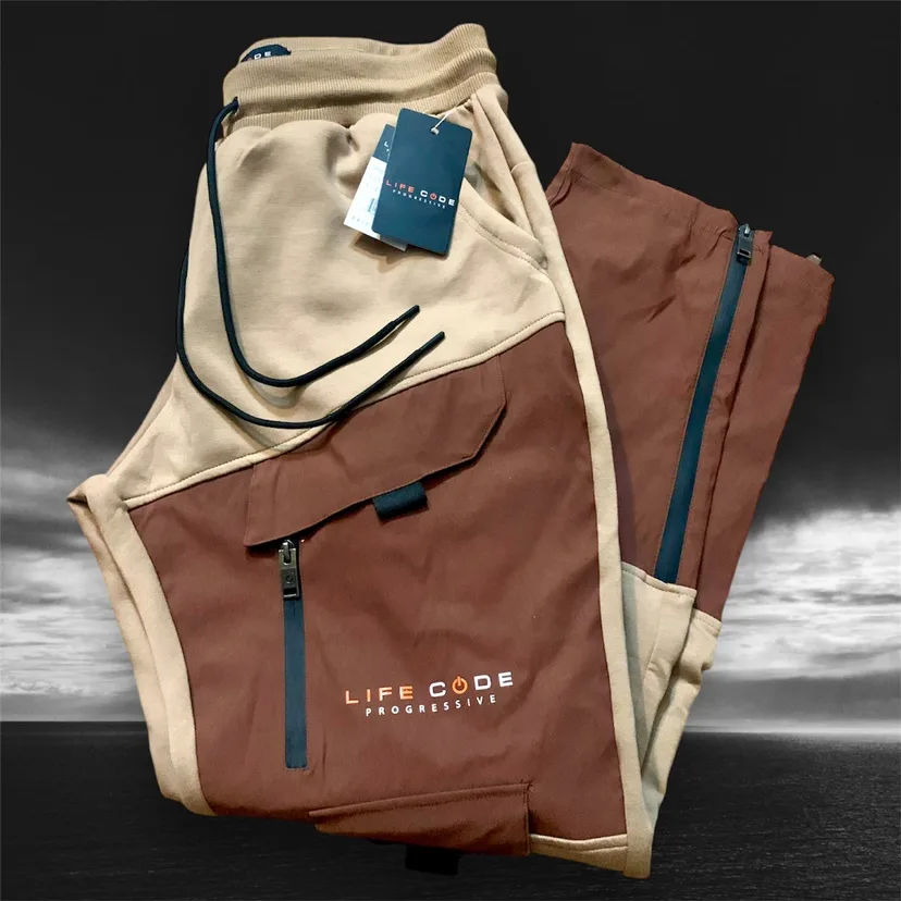 New Men’s Cargo Pants Sweatpants Size L image indicator(2)