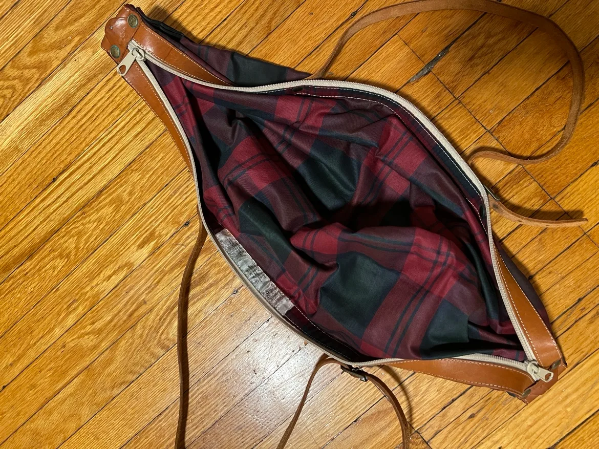 Alfana Plaid Leather Strap Tote Bag • Made in Italy image indicator(9)