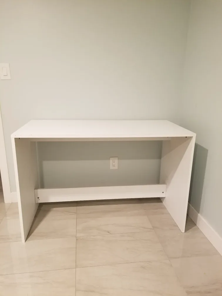 White Study Desk thumbnail