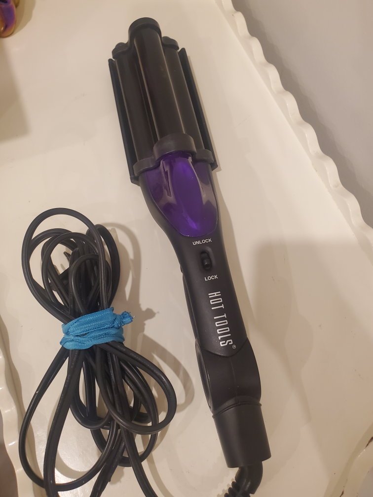 Hot Tools Cermic Tourmaline For Beach Waves