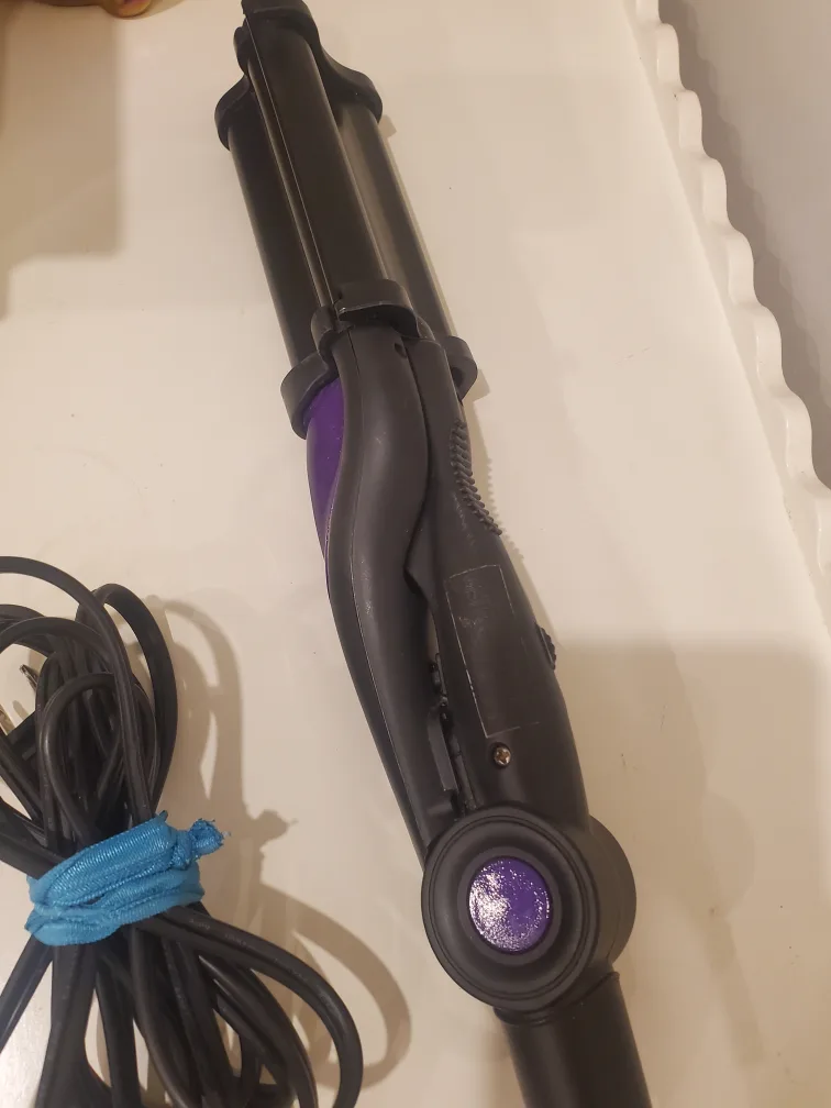 Hot Tools Cermic Tourmaline For Beach Waves image indicator(2)