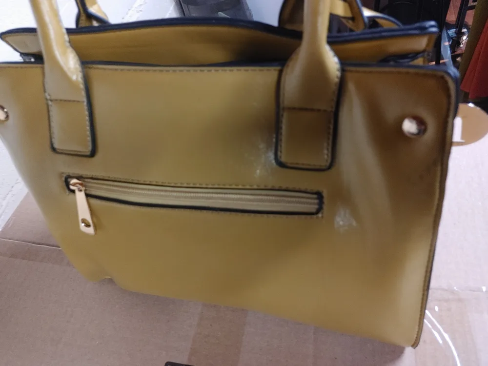 Yellow Handbag image indicator(2)