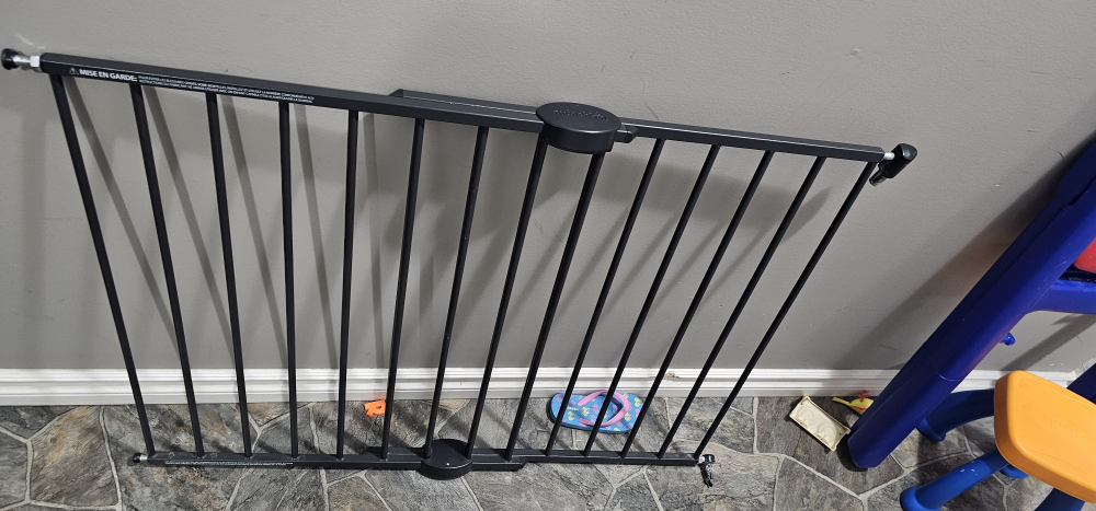 Black Baby Gate
