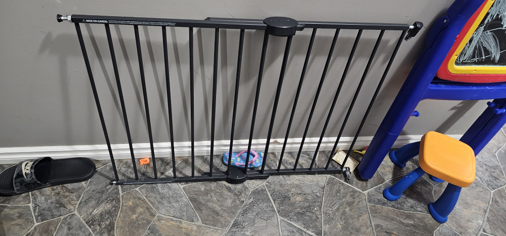 Black Baby Gate - photo 2