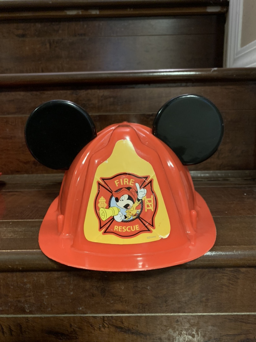 3 Kids' Plastic Pretend Play Hats - photo 2