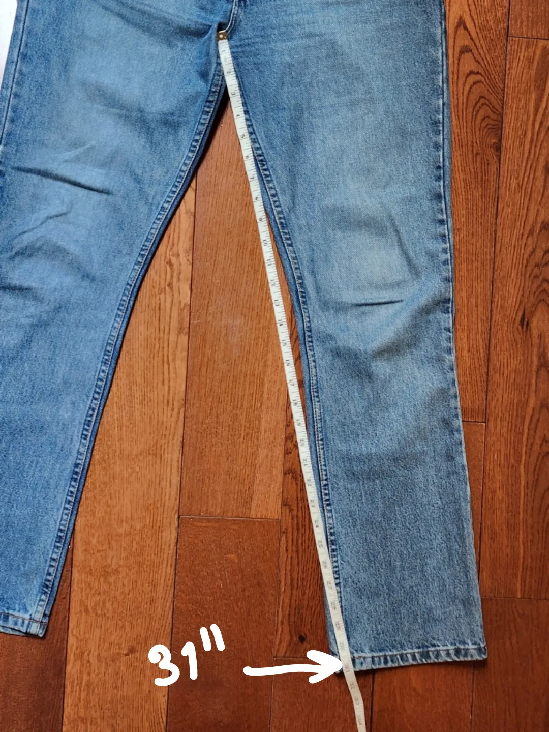 loose fit mid-rise blue jeans image indicator(8)