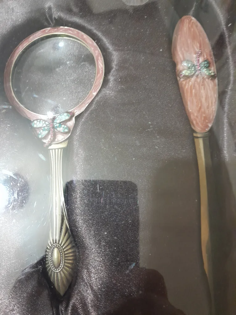 office set.  Letter opener,  Magnifier,  & business card holder image indicator(2)