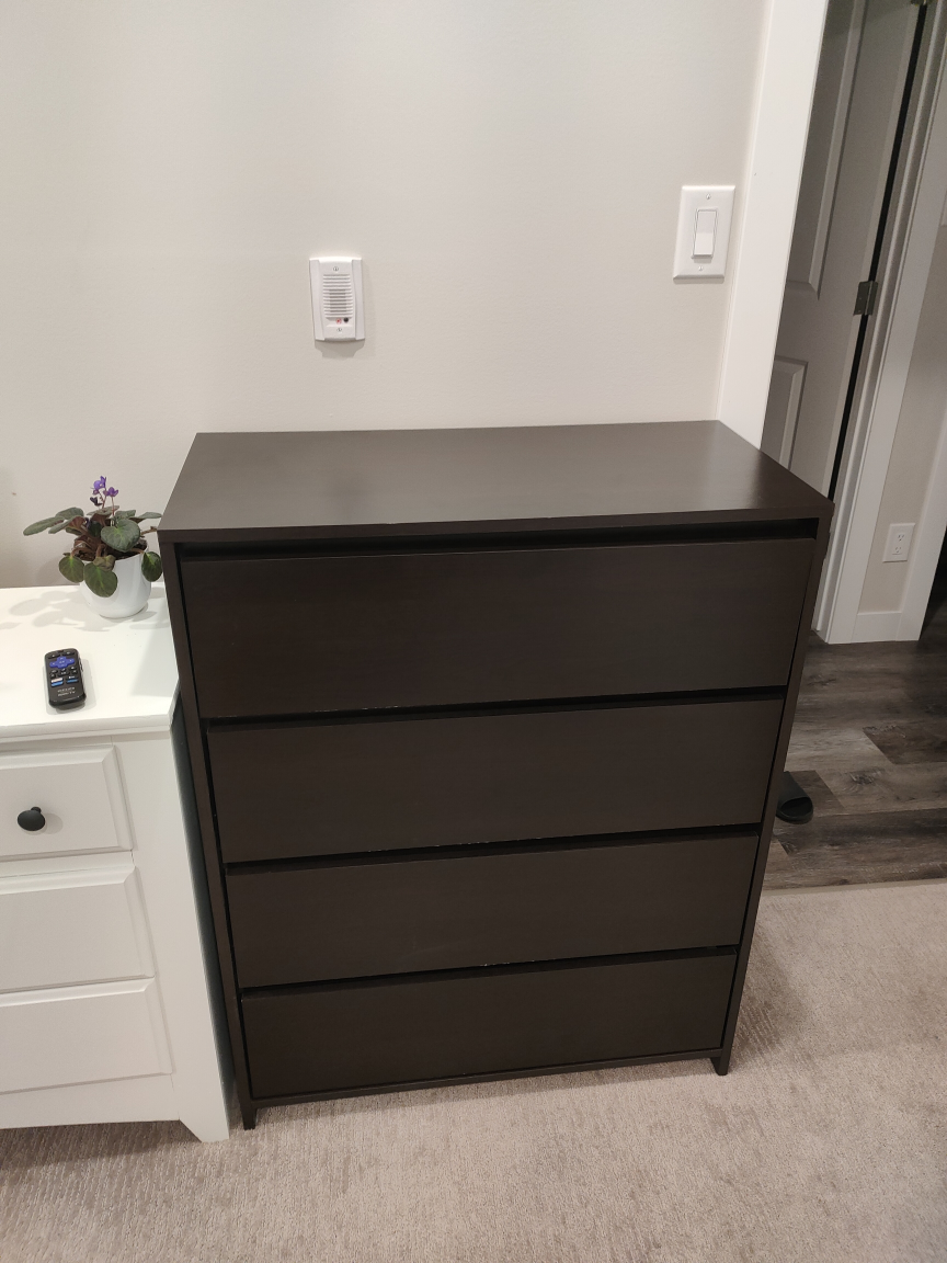4-Drawer Dresser - photo 3