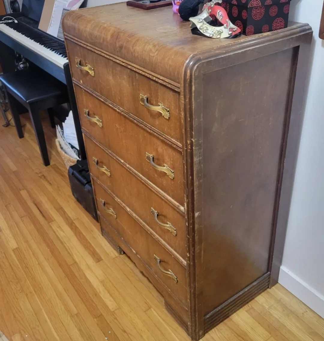 Vintage Wooden Chest of Drawers image indicator(2)