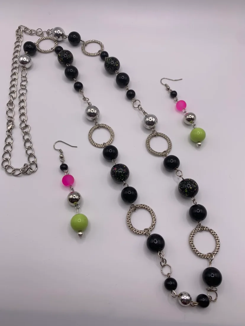 2pc necklace and earring sets image indicator(4)
