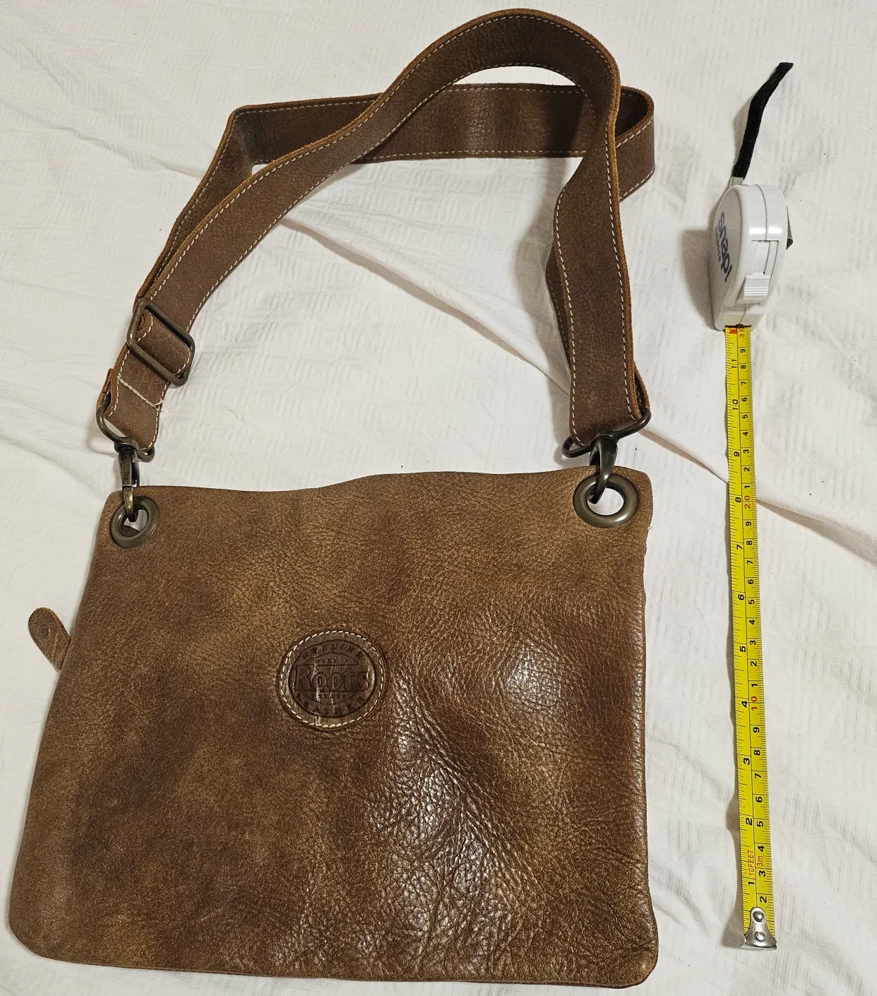Genuine Leather Roots Crossbody Bag image indicator(2)