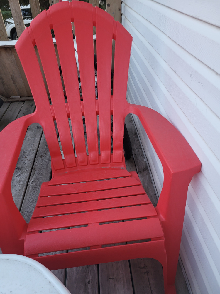 Red Plastic Patio Chair - photo 2