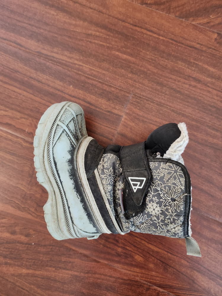 Ripzone Girls Winter Boots size US8T - photo 5