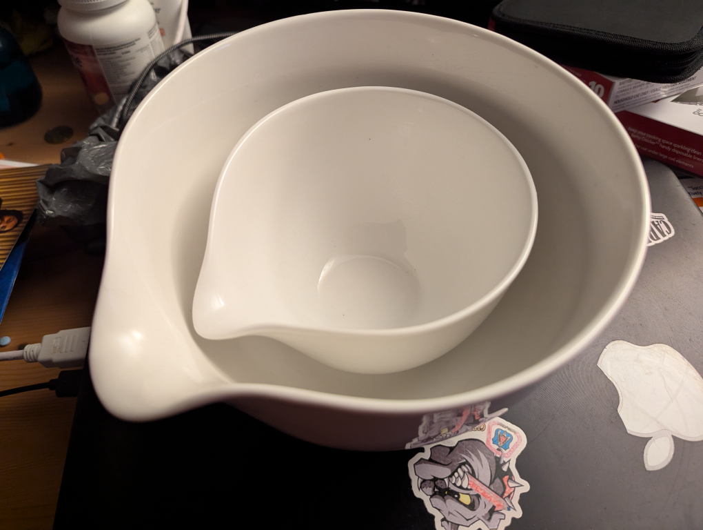 Maxwell Williams White Basics Mixing Bowls